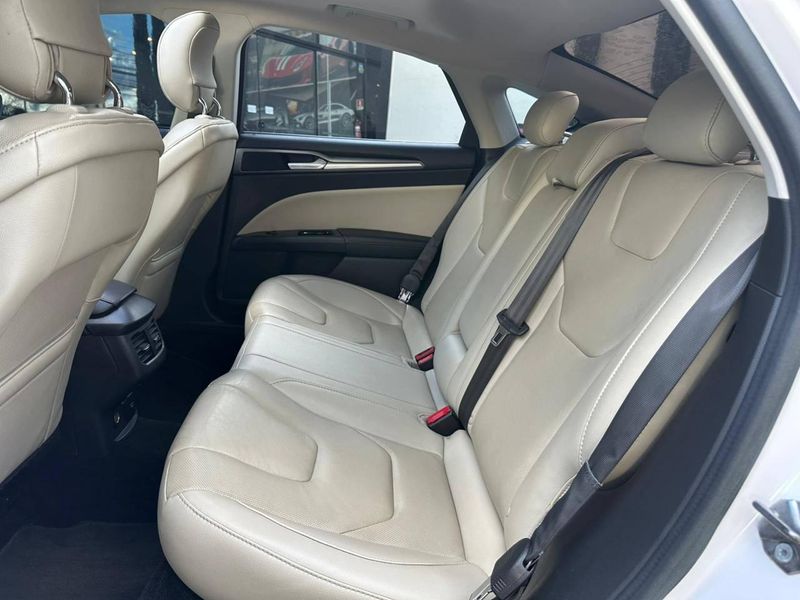 Ford Fusion Titanium 2.0 GTDI Eco Awd Aut. 2014/2015 CONCEPT MOTORS PASSO FUNDO / Carros no Vale