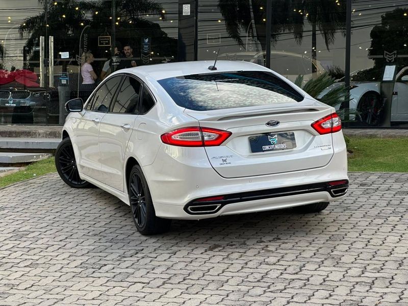 Ford Fusion Titanium 2.0 GTDI Eco Awd Aut. 2014/2015 CONCEPT MOTORS PASSO FUNDO / Carros no Vale
