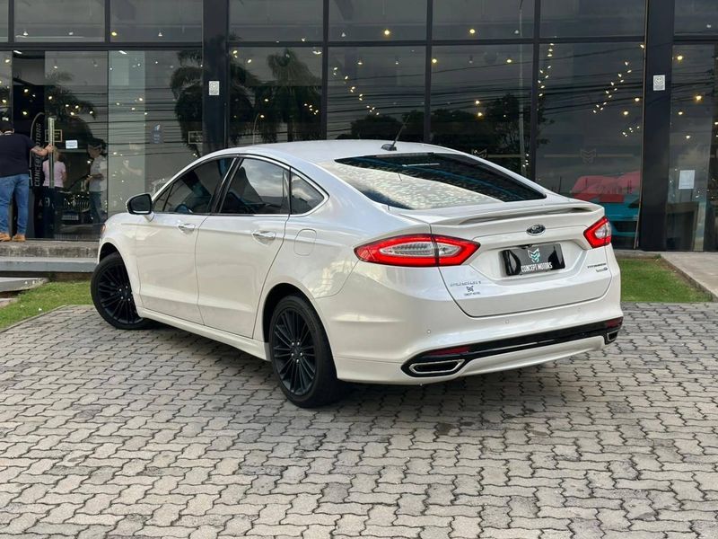 Ford Fusion Titanium 2.0 GTDI Eco Awd Aut. 2014/2015 CONCEPT MOTORS PASSO FUNDO / Carros no Vale