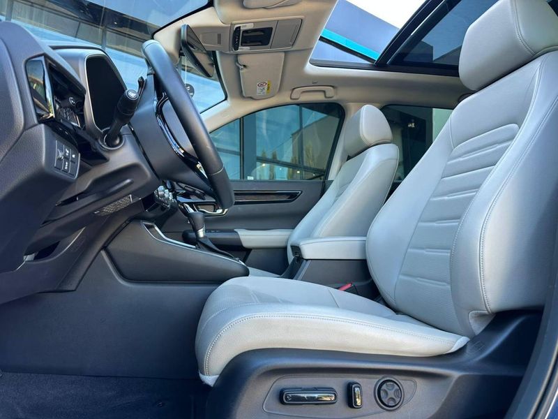 Honda CR-V Touring 2.0 16V AWD Aut.(HÃbrido) 2024/2024 CONCEPT MOTORS PASSO FUNDO / Carros no Vale Honda CR-V Touring 2.0 16V AWD Aut.(HÃbrido) 2024/2024 CONCEPT MOTORS PASSO FUNDO / Carros no Vale