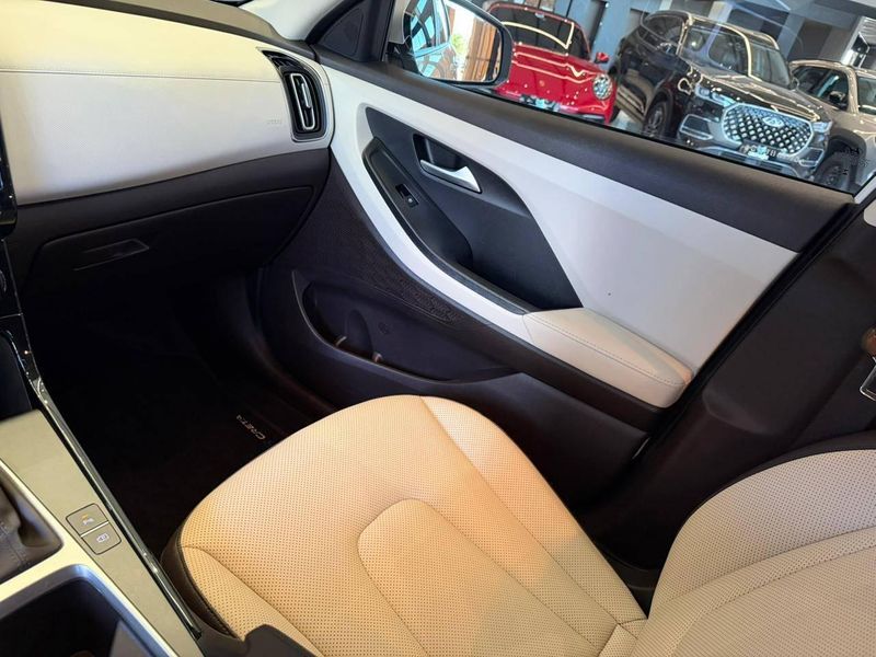 Hyundai Creta Ultimate 2.0 16V Flex Aut. 2024/2025 CONCEPT MOTORS PASSO FUNDO / Carros no Vale