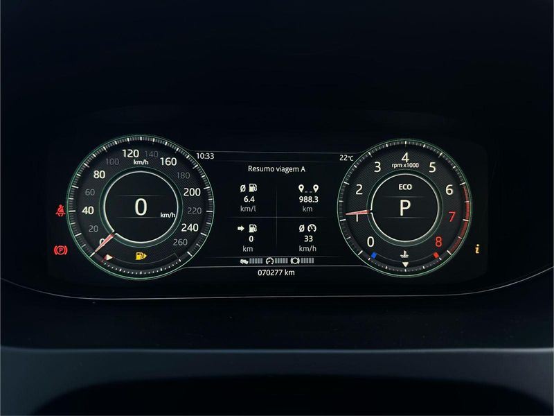 Jaguar E-Pace R-Dyn SE 2.0 AWD 250cv Aut/Flex. 2018/2018 CONCEPT MOTORS PASSO FUNDO / Carros no Vale