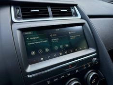 Jaguar E-Pace R-Dyn SE 2.0 AWD 250cv Aut/Flex. 2018/2018 CONCEPT MOTORS PASSO FUNDO / Carros no Vale
