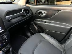 Jeep Renegade SAHARA T270 1.3 TB 4×2 Flex Aut 2024/2025 CONCEPT MOTORS PASSO FUNDO / Carros no Vale