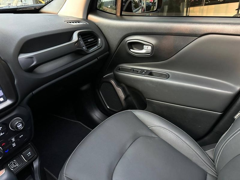 Jeep Renegade SAHARA T270 1.3 TB 4×2 Flex Aut 2024/2025 CONCEPT MOTORS PASSO FUNDO / Carros no Vale Jeep Renegade SAHARA T270 1.3 TB 4×2 Flex Aut 2024/2025 CONCEPT MOTORS PASSO FUNDO / Carros no Vale