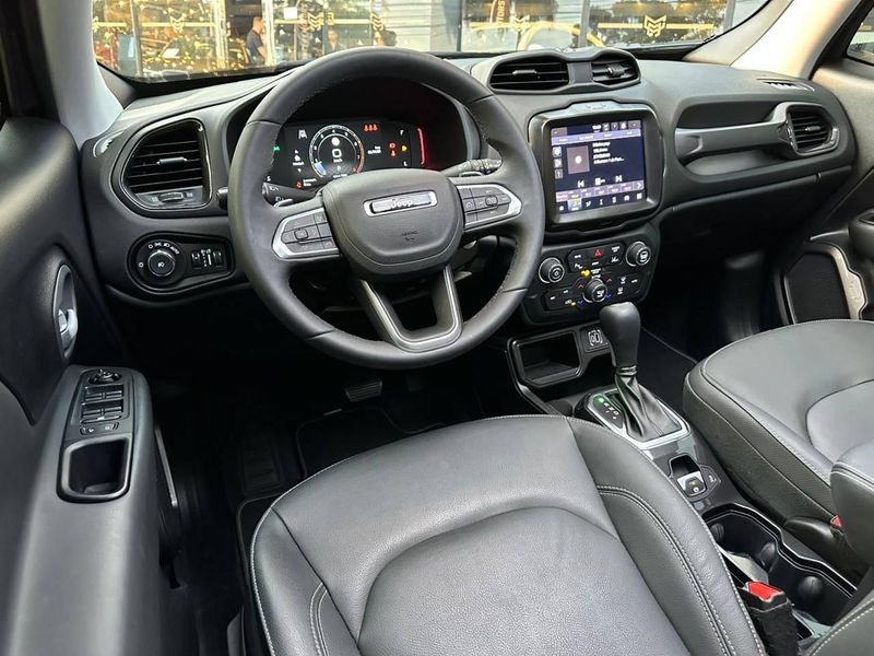 Jeep Renegade SAHARA T270 1.3 TB 4×2 Flex Aut 2024/2025 CONCEPT MOTORS PASSO FUNDO / Carros no Vale Jeep Renegade SAHARA T270 1.3 TB 4×2 Flex Aut 2024/2025 CONCEPT MOTORS PASSO FUNDO / Carros no Vale