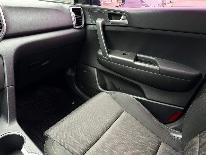 Kia Sportage LX 2.0 16V/ 2.0 16V Flex Aut. 2018/2019 CONCEPT MOTORS PASSO FUNDO / Carros no Vale