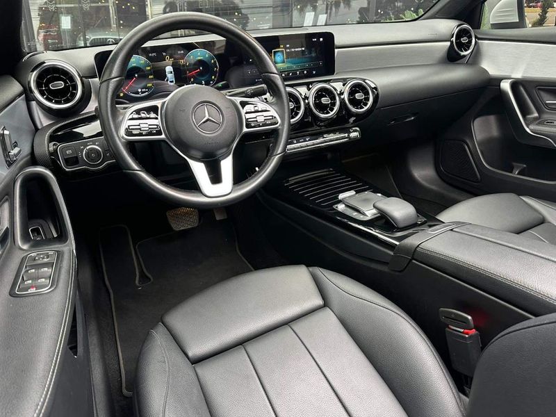 Mercedes-Benz A 200 A 1.3 TB Advance Aut. 2020/2020 CONCEPT MOTORS PASSO FUNDO / Carros no Vale