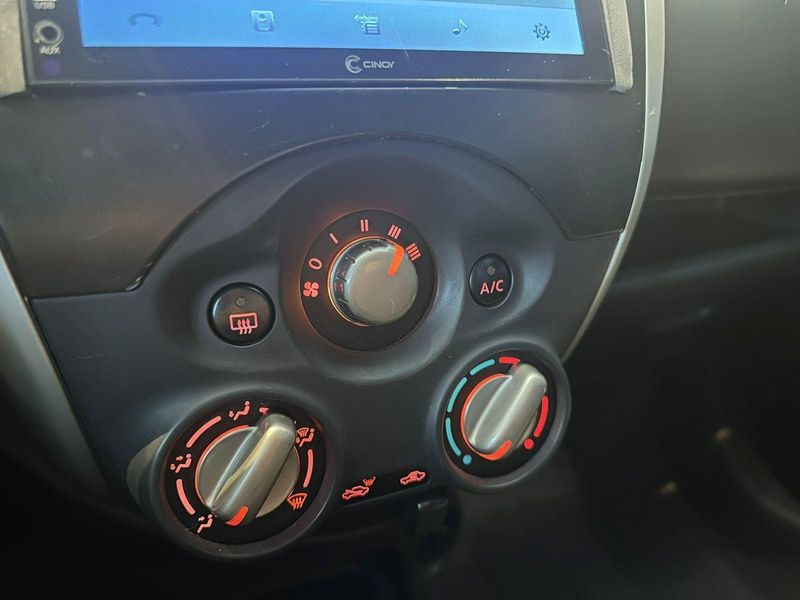 Nissan March S 1.0 12V Flex 5p 2016/2017 CONCEPT MOTORS PASSO FUNDO / Carros no Vale