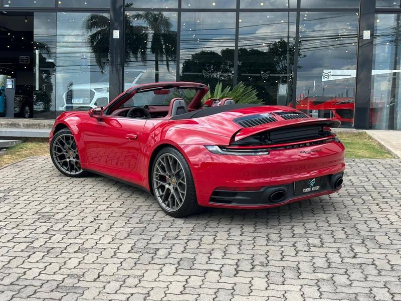 Porsche 911 Carrera S Cabriolet 3.0 (991/992) 2022/2023 CONCEPT MOTORS PASSO FUNDO / Carros no Vale