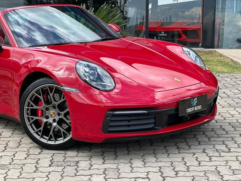 Porsche 911 Carrera S Cabriolet 3.0 (991/992) 2022/2023 CONCEPT MOTORS PASSO FUNDO / Carros no Vale