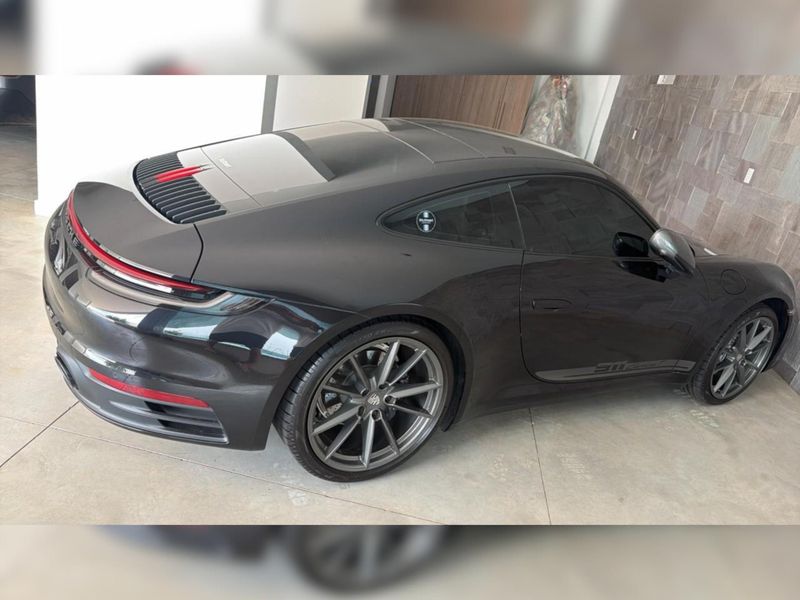Porsche 911 Carrera T 3.0 2023/2024 CONCEPT MOTORS PASSO FUNDO / Carros no Vale