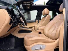 Porsche Macan 2.0 Turbo 2018/2018 CONCEPT MOTORS PASSO FUNDO / Carros no Vale