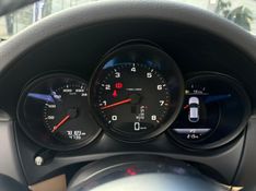 Porsche Macan 2.0 Turbo 2018/2018 CONCEPT MOTORS PASSO FUNDO / Carros no Vale