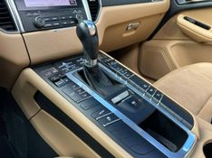 Porsche Macan 2.0 Turbo 2018/2018 CONCEPT MOTORS PASSO FUNDO / Carros no Vale