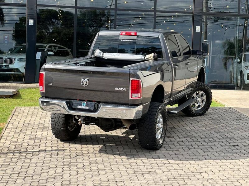 Ram 2500 LARAMIE 6.7 TDI CD 4×4 Diesel 2015/2016 CONCEPT MOTORS PASSO FUNDO / Carros no Vale