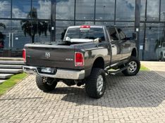 Ram 2500 LARAMIE 6.7 TDI CD 4×4 Diesel 2015/2016 CONCEPT MOTORS PASSO FUNDO / Carros no Vale