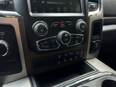 Ram 2500 LARAMIE 6.7 TDI CD 4×4 Diesel 2015/2016 CONCEPT MOTORS PASSO FUNDO / Carros no Vale