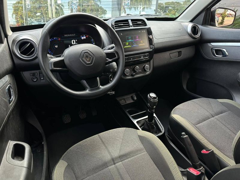 Renault Kwid OUTSIDER 1.0 Flex 12V 5p Mec. 2023/2024 CONCEPT MOTORS PASSO FUNDO / Carros no Vale Renault Kwid OUTSIDER 1.0 Flex 12V 5p Mec. 2023/2024 CONCEPT MOTORS PASSO FUNDO / Carros no Vale
