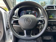 Renault Kwid OUTSIDER 1.0 Flex 12V 5p Mec. 2023/2024 CONCEPT MOTORS PASSO FUNDO / Carros no Vale