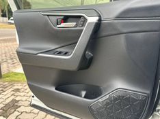 Toyota RAV-4 S 4×4 Aut (HÃ­brido) 2019/2019 CONCEPT MOTORS PASSO FUNDO / Carros no Vale