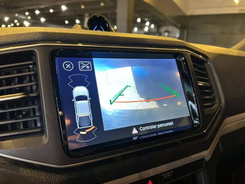 Volkswagen Amarok Highline CD 3.0 4×4 TB Dies Aut. 2024/2025 CONCEPT MOTORS PASSO FUNDO / Carros no Vale