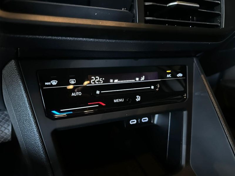 Volkswagen Nivus Comfortline 1.0 200 TSI Flex Aut. 2024/2025 CONCEPT MOTORS PASSO FUNDO / Carros no Vale