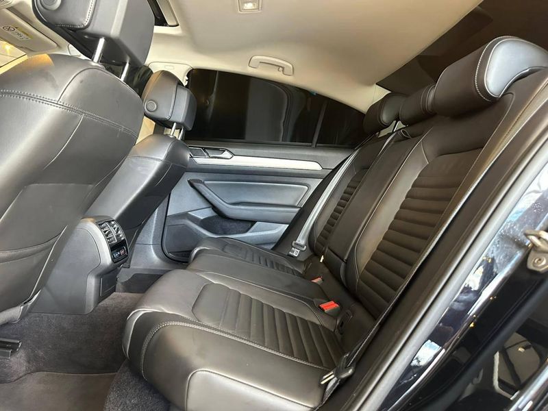 Volkswagen Passat Highline 2.0 TSI 220cv Tip. 2018/2019 CONCEPT MOTORS PASSO FUNDO / Carros no Vale