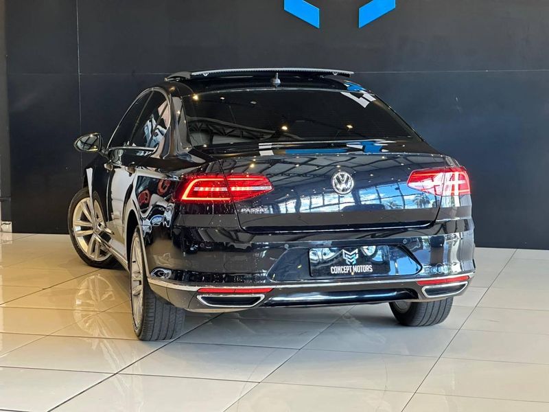 Volkswagen Passat Highline 2.0 TSI 220cv Tip. 2018/2019 CONCEPT MOTORS PASSO FUNDO / Carros no Vale
