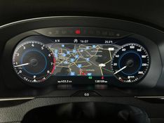 Volkswagen Passat Highline 2.0 TSI 220cv Tip. 2018/2019 CONCEPT MOTORS PASSO FUNDO / Carros no Vale