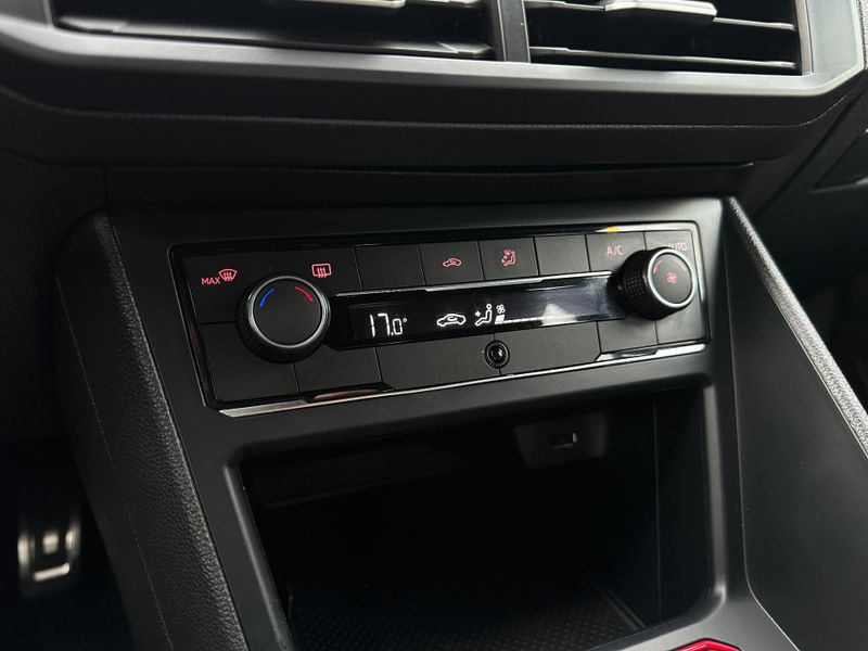 Volkswagen Polo GTS 1.4 TSI 16V Flex 2020/2021 CONCEPT MOTORS PASSO FUNDO / Carros no Vale