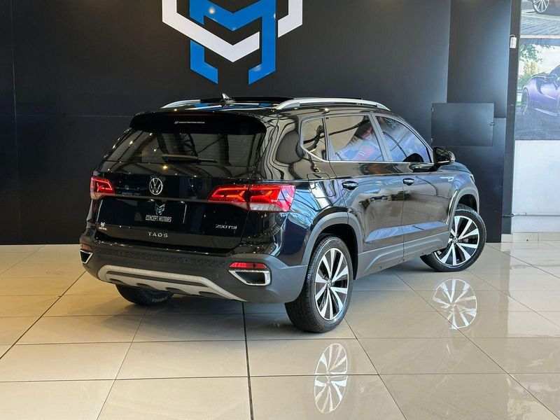 Volkswagen Taos Highline 1.4 250 TSI Flex Aut. 2022/2022 CONCEPT MOTORS PASSO FUNDO / Carros no Vale