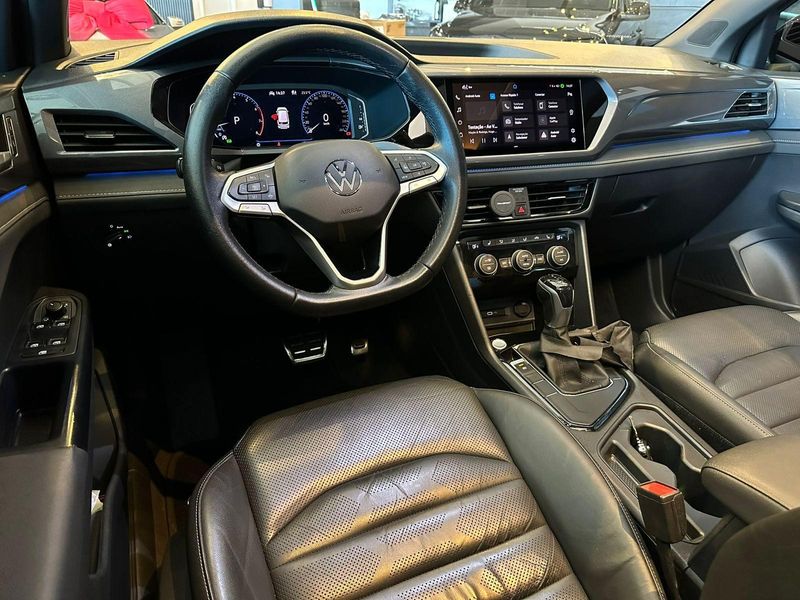 Volkswagen Taos Highline 1.4 250 TSI Flex Aut. 2022/2022 CONCEPT MOTORS PASSO FUNDO / Carros no Vale