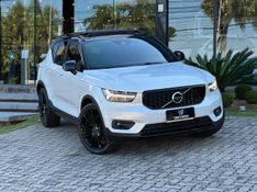 Volvo XC40 T-5 R-DESIGN 2.0 252cv AWD 2019/2020 CONCEPT MOTORS PASSO FUNDO / Carros no Vale