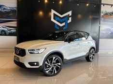 Volvo XC40 T-5 R-DESIGN 2.0 252cv AWD 2018/2019 CONCEPT MOTORS PASSO FUNDO / Carros no Vale