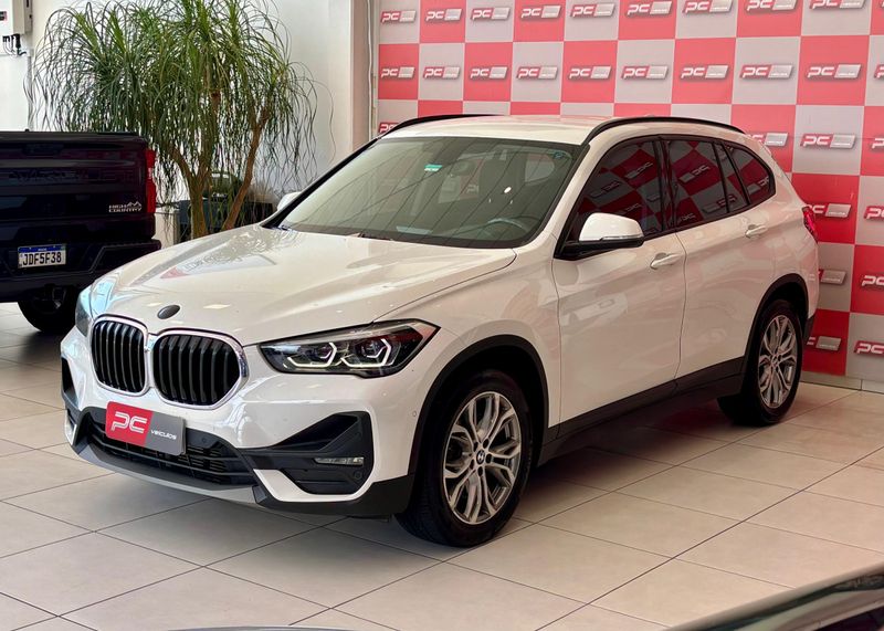 BMW X1 SDRIVE 20i 2.0/ TB Acti 2020/2021 PC VEÍCULOS SANTA CRUZ DO SUL / Carros no Vale