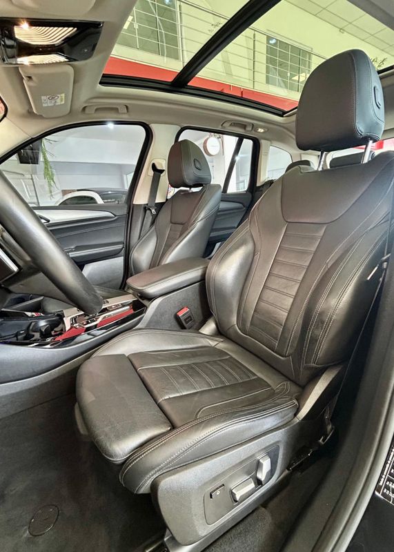 BMW X3 XDRIVE 20i 2.0/X-Line Bi-TB 2018/2019 PC VEÍCULOS SANTA CRUZ DO SUL / Carros no Vale
