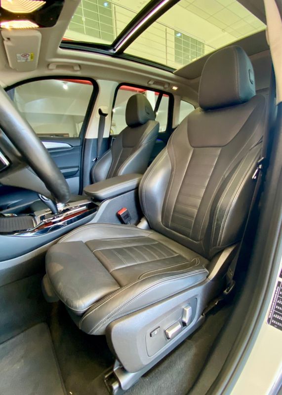 BMW X3 XDRIVE 20i 2.0/X-Line Bi-TB 2019/2019 PC VEÍCULOS SANTA CRUZ DO SUL / Carros no Vale