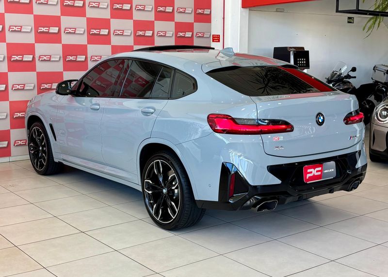 BMW X4 M40i 3.0 Turbo 388cv 2024/2025 PC VEÍCULOS SANTA CRUZ DO SUL / Carros no Vale