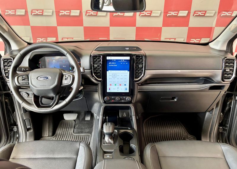 Ford Ranger XLT 3.0 V6 4×4 CD TB Die 2025/2026 PC VEÍCULOS SANTA CRUZ DO SUL / Carros no Vale