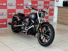 HARLEY-DAVIDSON SOFTAIL BREAKOUT FXSB 2016/2016 PC VEÍCULOS SANTA CRUZ DO SUL / Carros no Vale