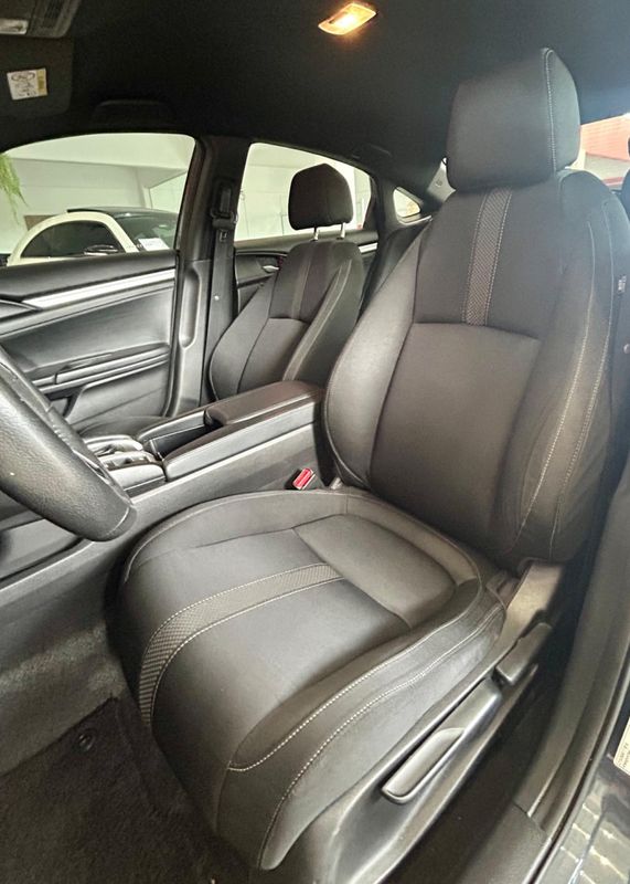 Honda Civic Sedan LX 2.0 16V 2020/2021 PC VEÍCULOS SANTA CRUZ DO SUL / Carros no Vale