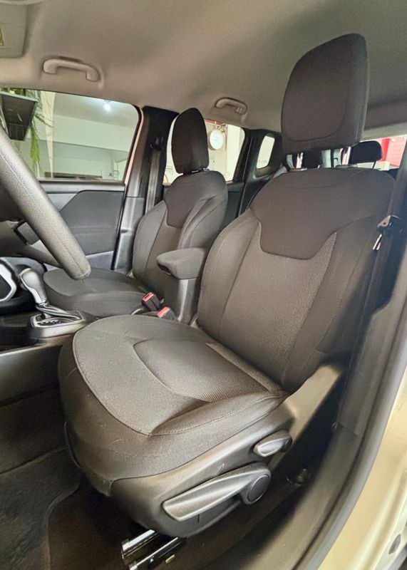 Jeep Renegade Sport 1.8 4×2 16V 2021/2021 PC VEÍCULOS SANTA CRUZ DO SUL / Carros no Vale