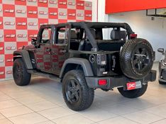 Jeep Wrangler Unlimited Sport 3.6 V6 284cv 2015/2015 PC VEÍCULOS SANTA CRUZ DO SUL / Carros no Vale