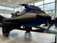 YAMAHA – JET SKI YAMAHA VXR WAVERUNNER 1.8 2018/2018 PC VEÍCULOS SANTA CRUZ DO SUL / Carros no Vale