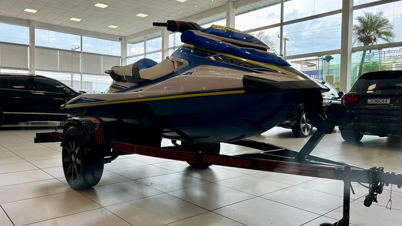 YAMAHA – JET SKI YAMAHA VXR WAVERUNNER 1.8 2018/2018 PC VEÍCULOS SANTA CRUZ DO SUL / Carros no Vale