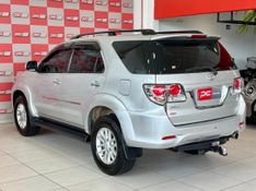 Toyota Hilux SW4 SR 4×2 2.7/ 16V 2012/2012 PC VEÍCULOS SANTA CRUZ DO SUL / Carros no Vale