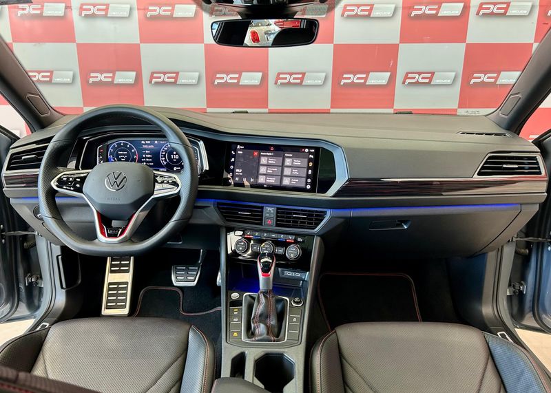VOLKSWAGEN JETTA GLI 350 TSI 2.0 16V 2023/2023 PC VEÍCULOS SANTA CRUZ DO SUL / Carros no Vale