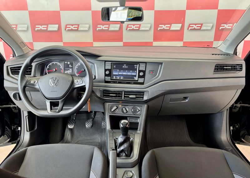 VOLKSWAGEN Polo Track 1.0 12V 2024/2024 PC VEÍCULOS SANTA CRUZ DO SUL / Carros no Vale