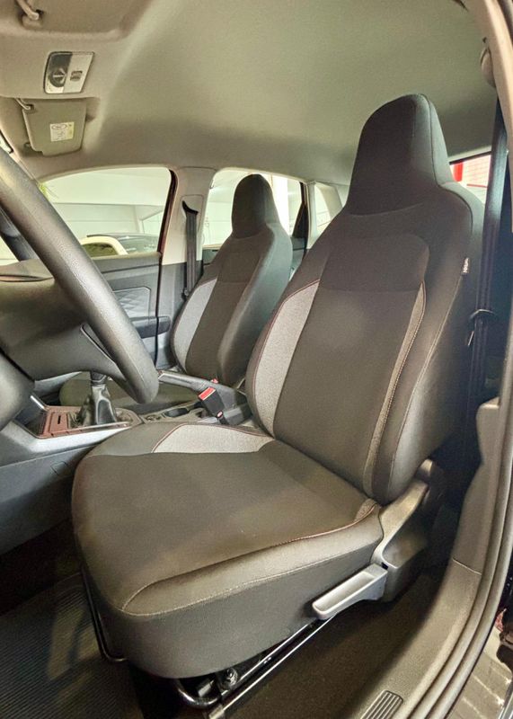 VOLKSWAGEN Polo Track 1.0 12V 2024/2024 PC VEÍCULOS SANTA CRUZ DO SUL / Carros no Vale